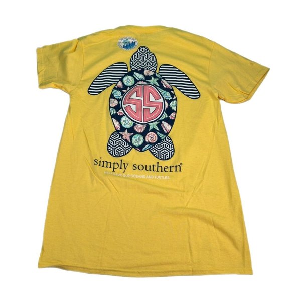 Simply Southern T-Shirt Womens S, L, XL Yellow Sea Turtle Seashells Beach - Picture 1 of 13